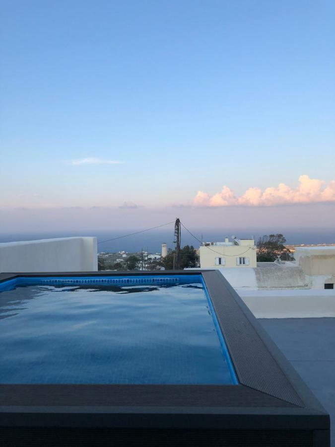 Amaryllis Suites Santorini Fira  Exterior foto